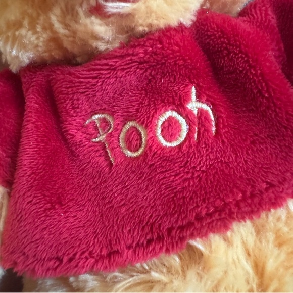 Winnie The Pooh Bear Walt Disney World Plush 11” Pre-Owned great Condition - Picture 8 of 8